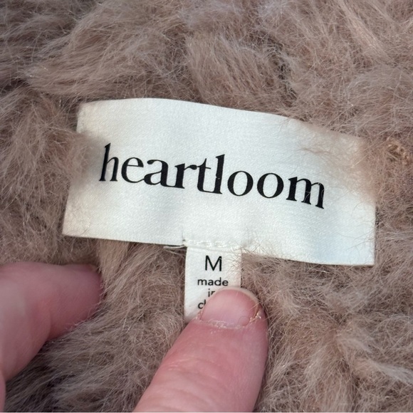 Heartloom Sally Faux Fur Jacket, Medium, Modern Contemporary Feminine Comfy - Picture 8 of 15